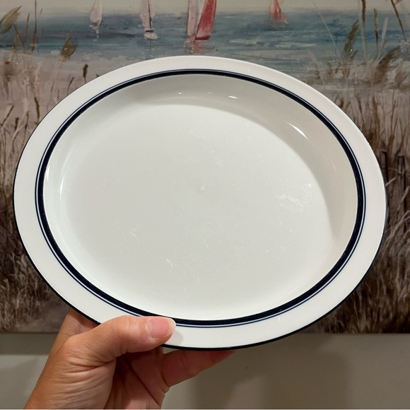 Dansk Bistro Classic White Dinner Plate with Navy Trim 10.25” - Picture 1 of 15